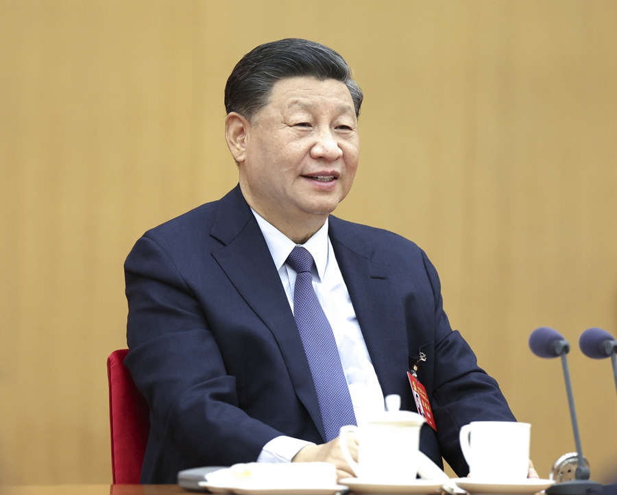 10月17日，習(xí)近平同志參加黨的二十大廣西代表團(tuán)討論。